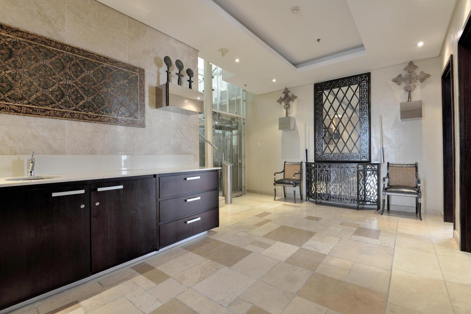 The Michelangelo Towers Hotel Sandton Bagian luar foto