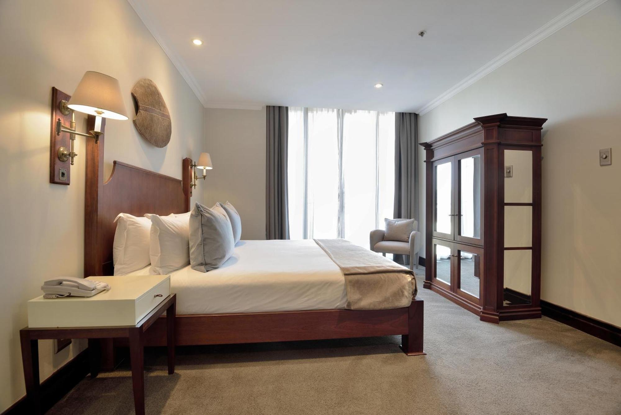 The Michelangelo Towers Hotel Sandton Bagian luar foto