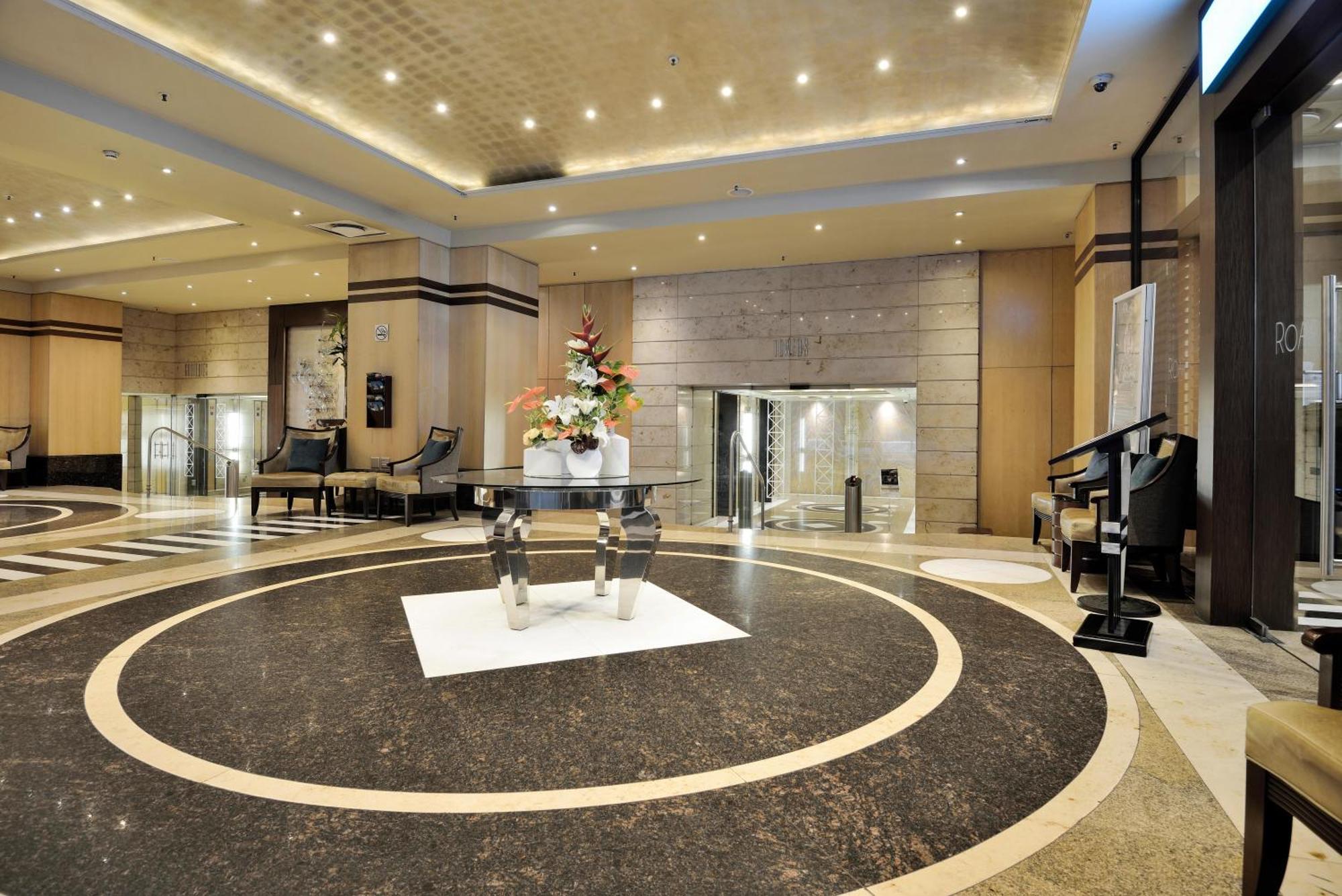 The Michelangelo Towers Hotel Sandton Bagian luar foto