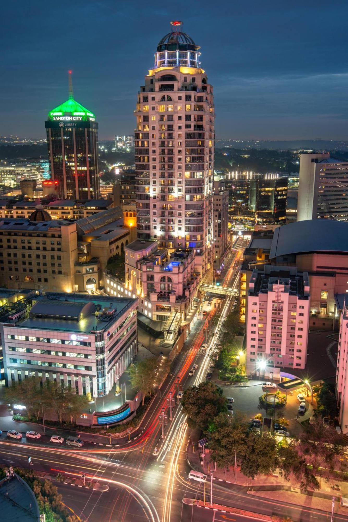 The Michelangelo Towers Hotel Sandton Bagian luar foto